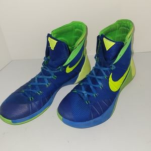 NIKE HYPERDUNK 2015 BASKETBALL HIGHTOPS